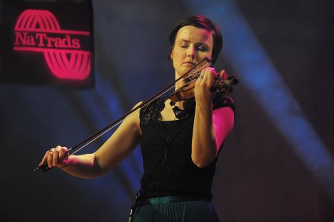 Jenna Reid performing a tribute to the late Willie Hunter in Aberdeen on Saturday night. Photo: Louis DeCarlo