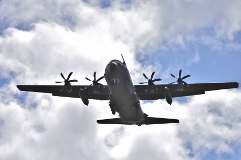 The Hercules plane was snapped by Mark Berry flying over Tingwall.