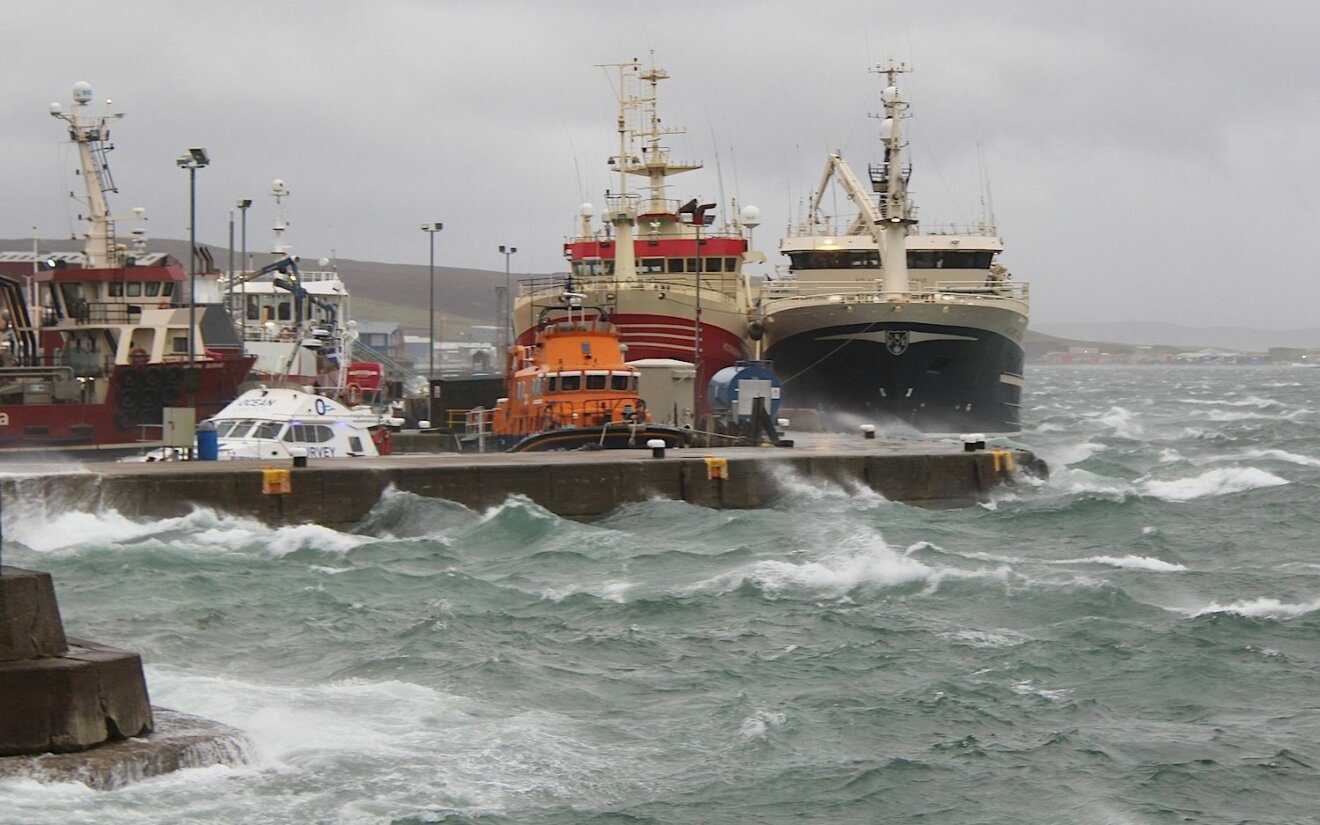 Ferries cancelled, planes grounded and services disrupted as Storm Arwen sweeps in